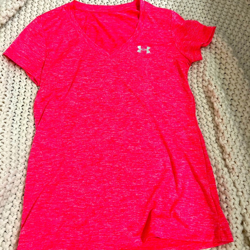 Hot pink under armour shirt